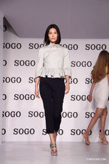 组图：时尚篇春夏服装汇演 张彤吴妍君周莹走秀