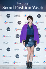 独家：韩星车艺莲高雅拉等优雅亮相首尔时装周