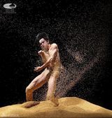 组图：云门舞集《流浪者之歌》黄金之舞感动全场