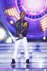 组图：湖北春晚高晓松领衔致青春 EXO热舞助阵