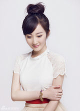 组图：程媛媛曝光甜美写真展公主气质