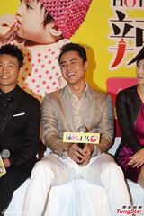 组图：张译发布会与孙俪互动有爱 不知李晨分手