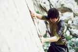 高清组图：李敏镐户外攀岩写真 阳光型男秀运动天赋