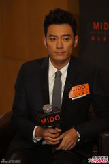 组图：吴尊愿参与亲子节目 王丽坤张檬争艳