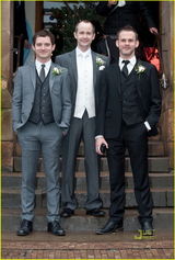 组图：《指环王》演员结婚 “霍比特人”重聚道贺