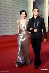 幻灯图：上海电影节星光闪耀 赵薇张柏芝辣妈吸睛