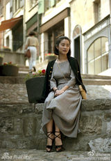 组图：网曝林青霞素颜街拍美照宛若少女