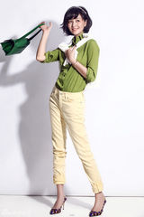 组图：戴娇倩全新大片时尚御姐范儿