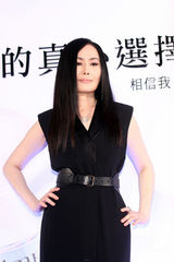 组图：江蕙预告将会退休 闻故乡支持泪眼道歉