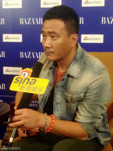 组图：梁家辉倪妮佟大为等明星慈善夜专访