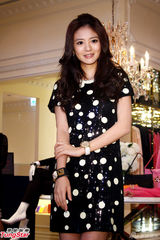 组图：安以轩只等有缘人 安钧璨照顾其后半生