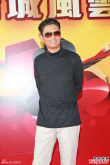 组图：周润发不知谢霆锋离婚 天价接拍王晶新片