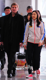 组图：韩花样滑冰选手金妍儿前往莫斯科比赛