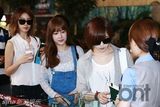 组图：韩国女子团体T-ara现身机场前往日本