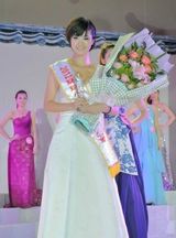 组图：福州环球小姐三强出炉 冠军样貌再引争议