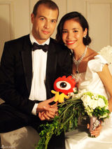 组图：美俏Linda巴哈马大婚 嫁入贵族秀幸福