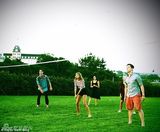 组图：斯威夫特豪请员工罗德岛度假 尽情玩乐