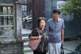 组图：《谁来伺候妈》李崇霄彭玉母子情深