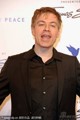 幻灯图：群星柏林出席电影活动 女星盛装亮相抢镜