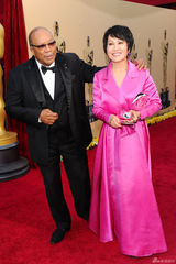 高清组图：奥斯卡红毯 靳羽西与导演昆西-琼斯