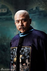 幻灯图：《辛亥革命》赵文瑄饰孙中山 孙淳演袁世凯