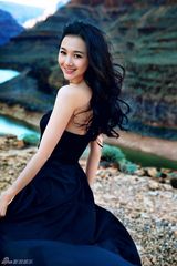 组图：韩雯雯美国大峡谷写真优雅豪放
