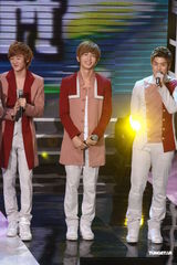 组图：韩国团体大出动 SJ-M唐禹哲high翻台北