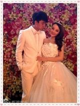 组图：直击李小璐贾乃亮婚礼 现场布置温馨浪漫