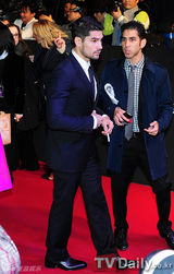 组图：朴信惠昌珉等助阵《特种部队2》VIP首映