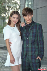 组图：炎亚纶新剧搭档李毓芬 被醉扑无生理反应