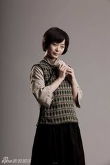 组图：献礼剧《开天辟地》邓颖超定妆照 