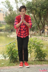 组图：罗志祥度假晒出黝黑肌肤 涨身价谢星爷