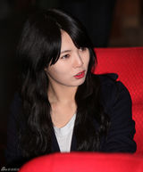 组图：东方神起昌珉与贤雅金正恩等出席宣传活动