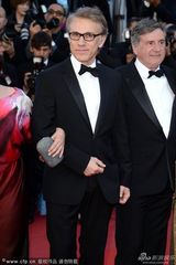 组图：戛纳电影节闭幕红毯现场 群星争艳