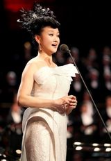 高清组图：宋祖英携手波切利郎朗伦敦开唱