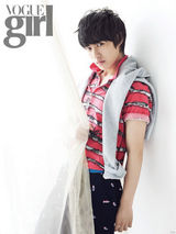 高清组图：《月亮怀抱太阳》童星三人帮时装写真