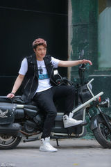 组图：M4M个性街拍曝光 呈现四种不同穿衣风格