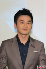 组图：《美味的想念》首映 唐禹哲帅气助阵