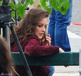 组图：玛丽昂-歌迪亚产后首度露面 大展慵懒女人味