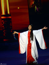 组图：歌剧《洛神赋》首演 李飞尝试混搭