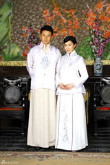 组图：《嫁入豪门》钱泳辰佘诗曼缠绵入戏