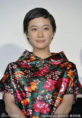 组图：《吸血鬼》东京首映 岩井俊二苍井优亮相