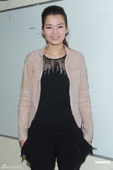 组图：洪天明郭晋安出席综艺节目录影