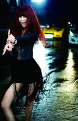 组图：Lotte Girls《大明星》写真现代感十足