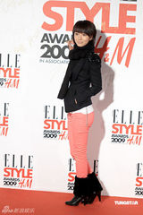 高清图：徐静蕾牵手黄立行 《杜拉拉》未映先拿奖