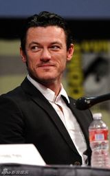 高清图：《不朽者》亮相 弗里达-平托联袂凯南-鲁兹