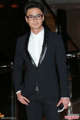 组图：张美妮大婚众星道贺 恨嫁杨怡抢花球