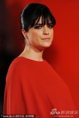 组图：《黑马》首映 布莱尔带初生儿子走红毯