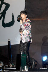 组图：林志玲献唱台北花博会 SHE与周杰伦接力开唱