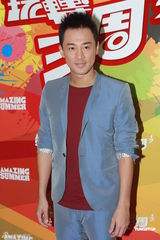 组图：TVB45周年艺员合照 胡杏儿陈豪占头排